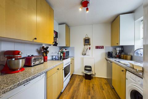 3 Augustine Way, Abbeymead, Gloucester, GL4 5XG