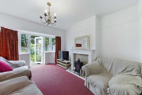 11 Cakebridge Road, Cheltenham, GL52 3HL