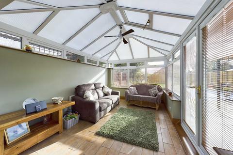 25 Church Road, Longlevens, Gloucester, GL2 0AB