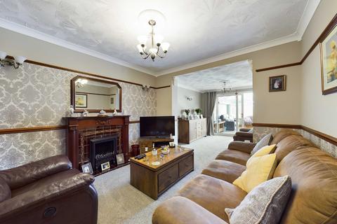 25 Church Road, Longlevens, Gloucester, GL2 0AB