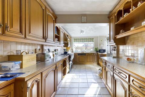 25 Church Road, Longlevens, Gloucester, GL2 0AB