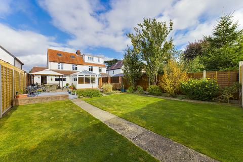 25 Church Road, Longlevens, Gloucester, GL2 0AB