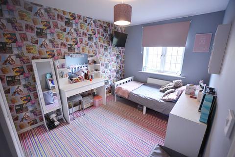 69 Woodvale Kingsway, Quedgeley, Gloucester, GL2 2BU