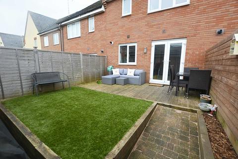 69 Woodvale Kingsway, Quedgeley, Gloucester, GL2 2BU