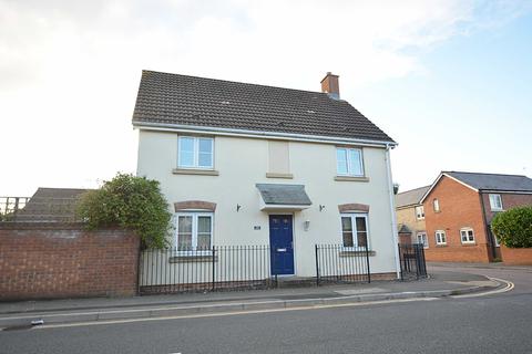 143 Woodvale Kingsway, Quedgeley, Gloucester, GL2 2BU