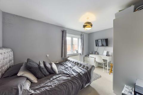 143 Woodvale Kingsway, Quedgeley, Gloucester, GL2 2BU