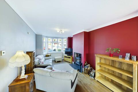 8 Harrington Road, Worcester, WR2 5HB