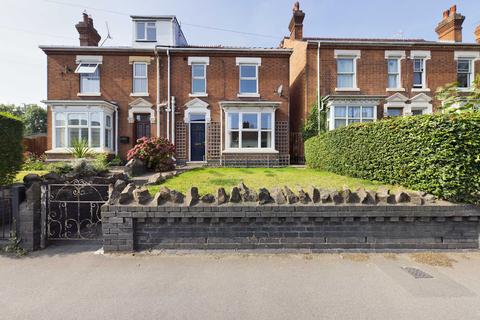 189 Henwick Road, Worcester, WR2 5PG