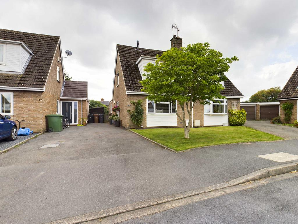 Nixon Court, Callow End, Worcester, WR2 3 bed semidetached house £