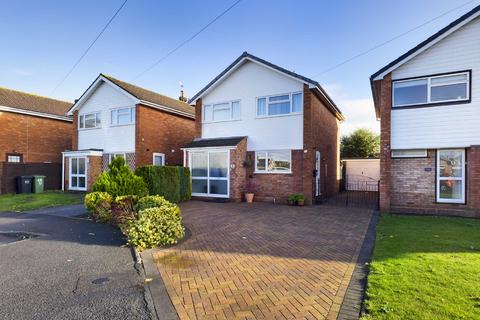 44 Montreal Close, Lower Wick, Worcester, WR2 4DZ