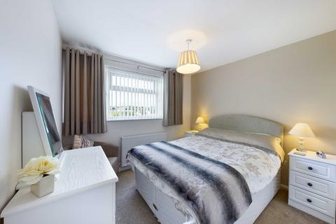 44 Montreal Close, Lower Wick, Worcester, WR2 4DZ