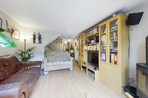 22 Captain Barton Close, Stroud, GL5 1RF
