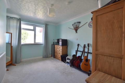 22 Dora Walk, Gloucester, GL1 4PP