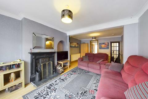 11 Massey Road, Gloucester, GL1 4LG