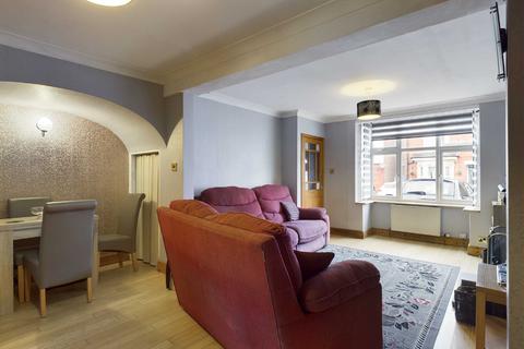 11 Massey Road, Gloucester, GL1 4LG