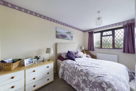 16 Podsmead Place, Gloucester, GL1 5PD
