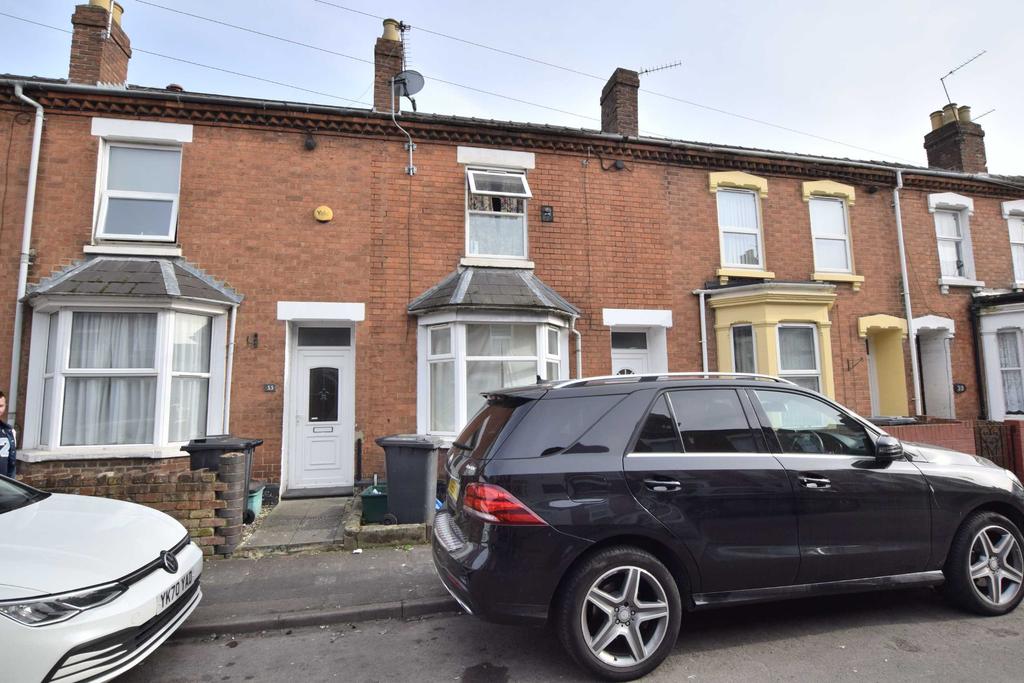 Clement Street, Gloucester, GL1 3 bed terraced house £165,000