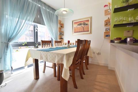 4 Friars Orchard, Gloucester, GL1 1GF