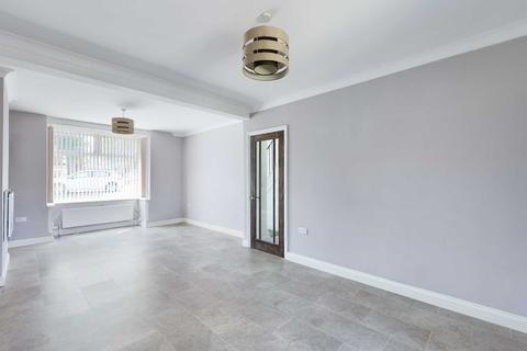 100 Finlay Road, Gloucester, GL4 6TP