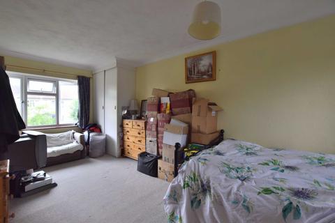 19 Windrush Road, Tuffley, Gloucester, GL4 0JR