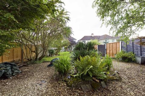 21 Beaufort Road, Gloucester, GL4 6SH