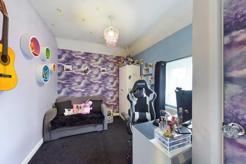 21 Beaufort Road, Gloucester, GL4 6SH