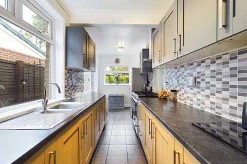 386 Barton Street, Gloucester, GL1 4LF