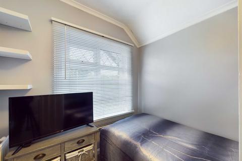 386 Barton Street, Gloucester, GL1 4LF