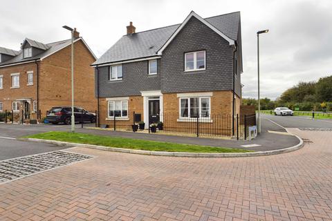 15 Manu Marble Way, Gloucester, GL1 5QZ