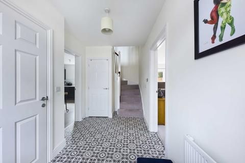 15 Manu Marble Way, Gloucester, GL1 5QZ