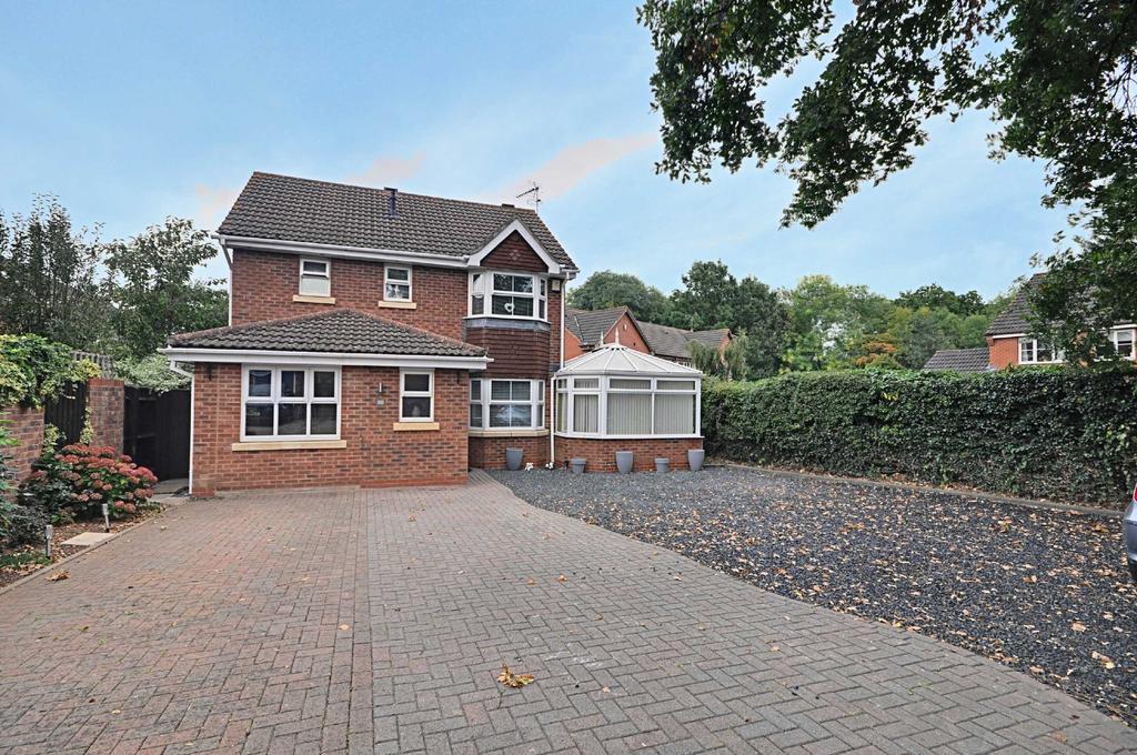 Lister Avenue, Worcester, WR4 4 bed detached house £350,000
