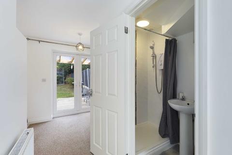 2 Corfe Avenue, Worcester, WR4 0EB