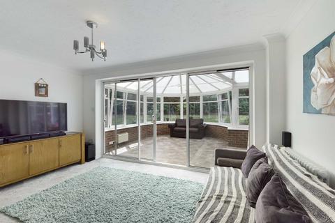 20 Cover Green, Home Meadow, Worcester, WR4 0JF