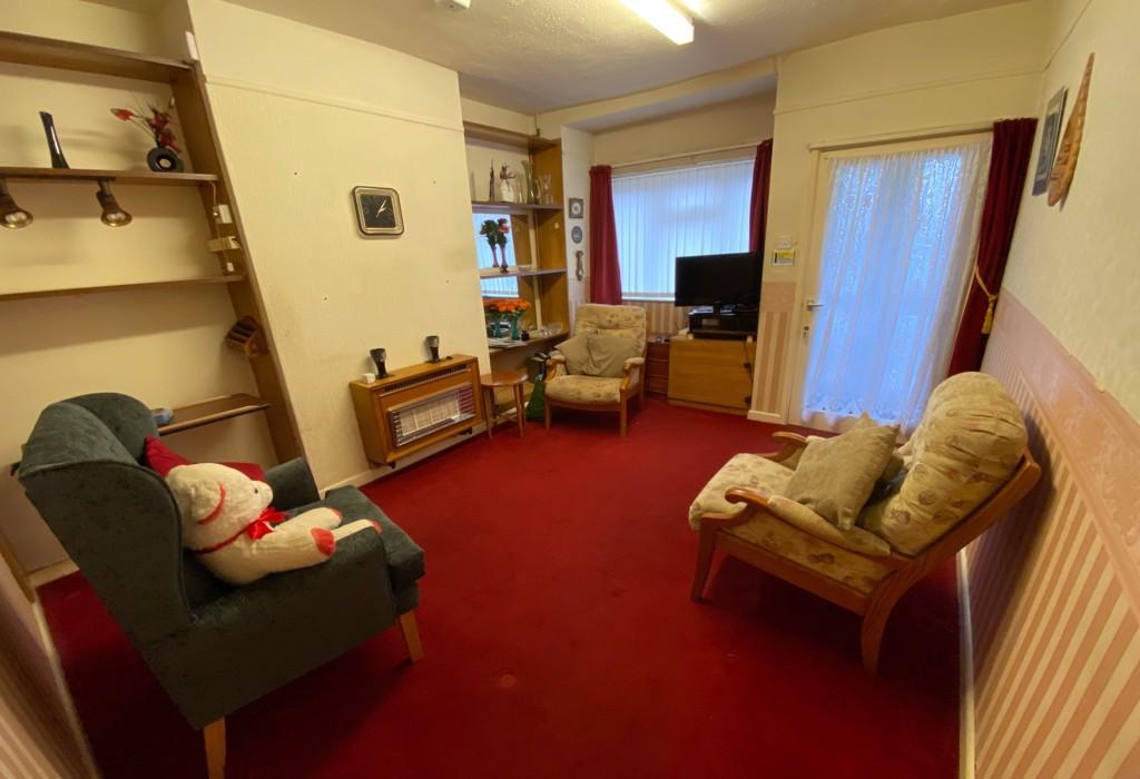 Witton Street, Stourbridge, DY8 3YE 2 bed terraced house £200,000