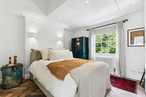 undefined, The Green, Richmond, Surrey, TW9
