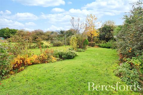 36 Hall Estate, Goldhanger, Maldon, CM9 8BB