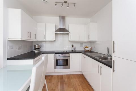 1 bedroom flat for sale - Repton House, Jacks Farm Way, London, E4