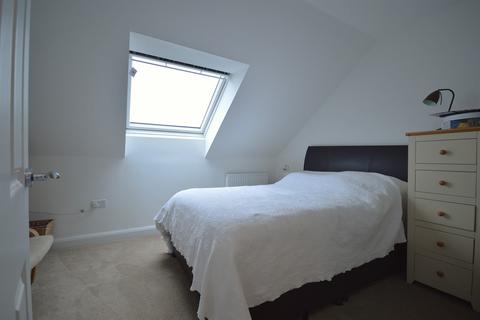 3 bedroom semi-detached house to rent, Gerard Walk, Westhampnett, Chichester, PO18
