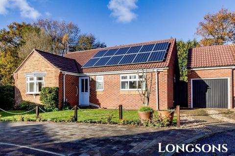 4 Bittern Close, Necton, Swaffham, PE37 8NP