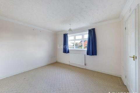 4 Bittern Close, Necton, Swaffham, PE37 8NP