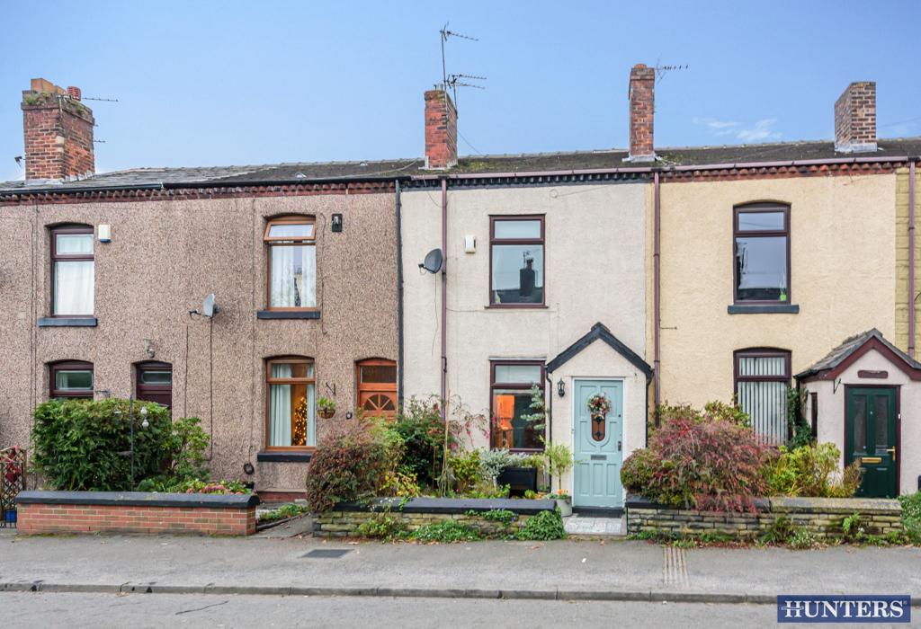 Lower Green Lane, Astley, Manchester 2 bed terraced house £220,000