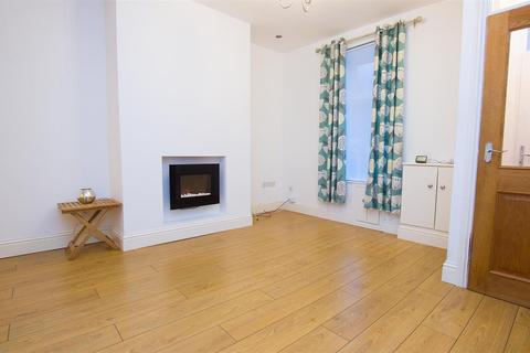 11 Bentley Street, Darwen, BB3 2EX