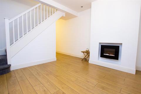 11 Bentley Street, Darwen, BB3 2EX