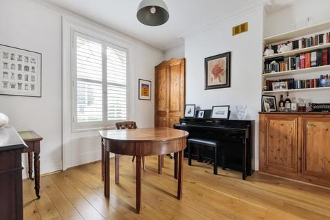56 Lorrimore Road, London, SE17 3LZ