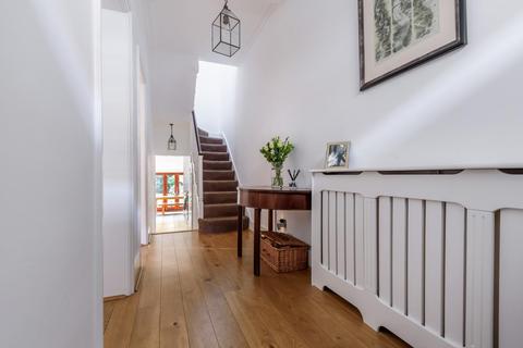 56 Lorrimore Road, London, SE17 3LZ