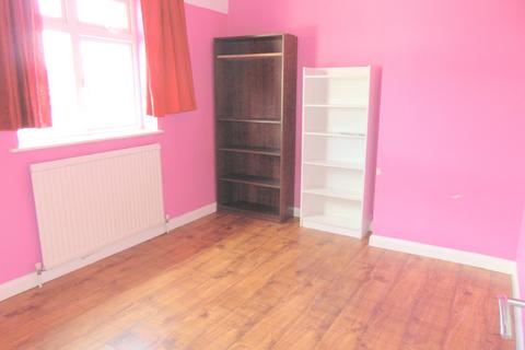 2 bedroom terraced house for sale, Becontree Avenue, Dagenham, RM8, RM8