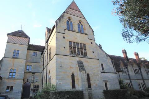 4 bedroom terraced house for sale - The Old Convent, East Grinstead, RH19