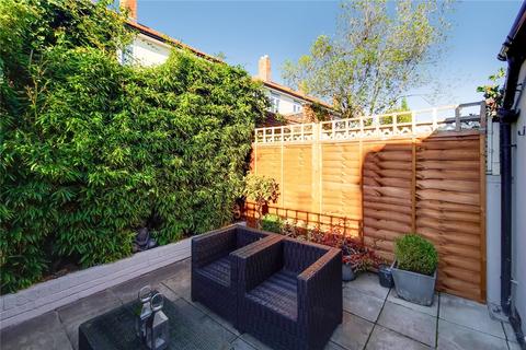 8 Geraldine Road, London, W4 3PA
