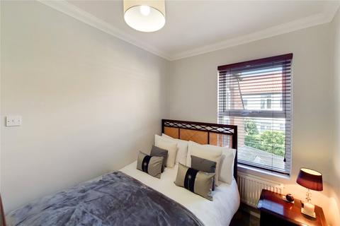 8 Geraldine Road, London, W4 3PA