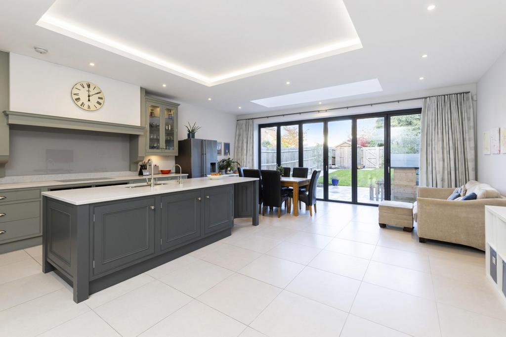 Kitchen 2